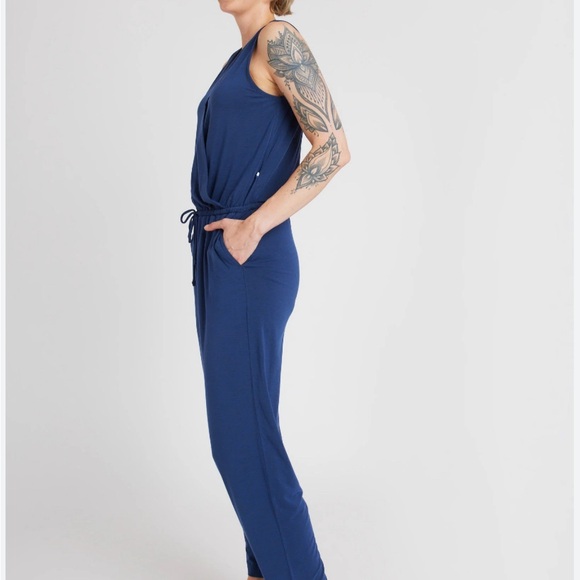 Knox Banyan Jumpsuit in green - Picture 4 of 7